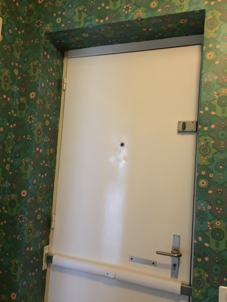 door repair installation